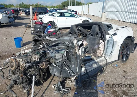 2016 Chevrolet Corvette Stingray Z51 from USA, damaged, VIN 1G1YK2D7XG5101648